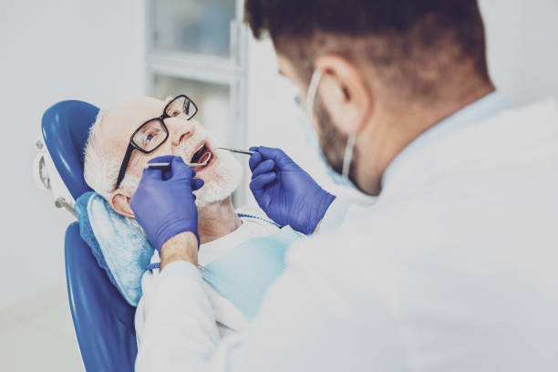 Best Cracked Tooth Emergency Dentist  in Glenmoor, OH